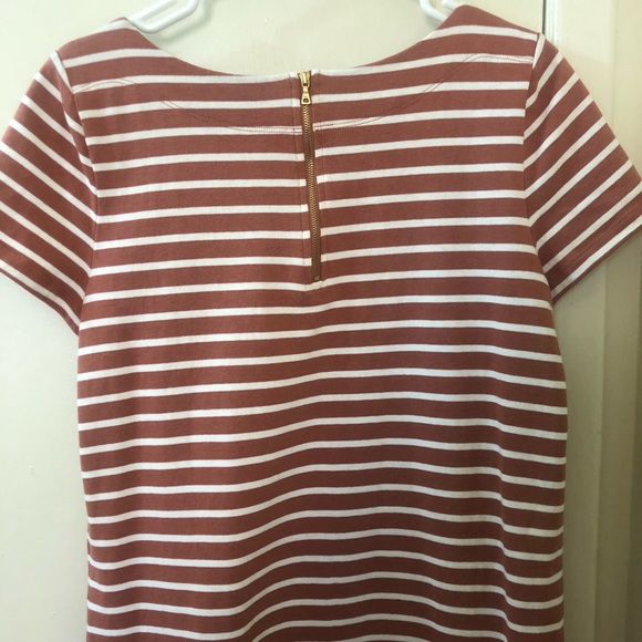 Sold⭐️⭐️ Beautiful Loft t-shirt striped Dress - Picture 4 of 7